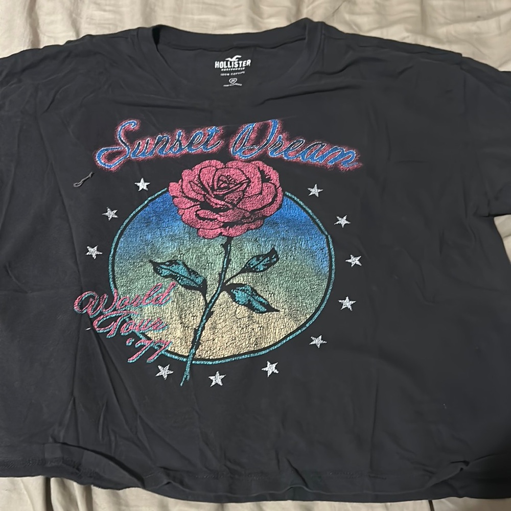 Hollister crop top “sunset dream” size medium